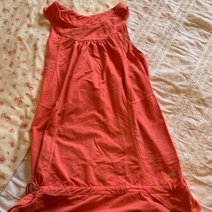 Lululemon coral racerback tank